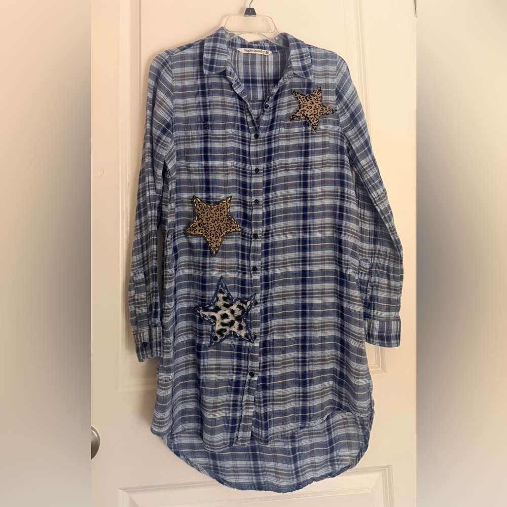 Button up hi/lo patchwork duster shirt patch worked and rhinestone.
